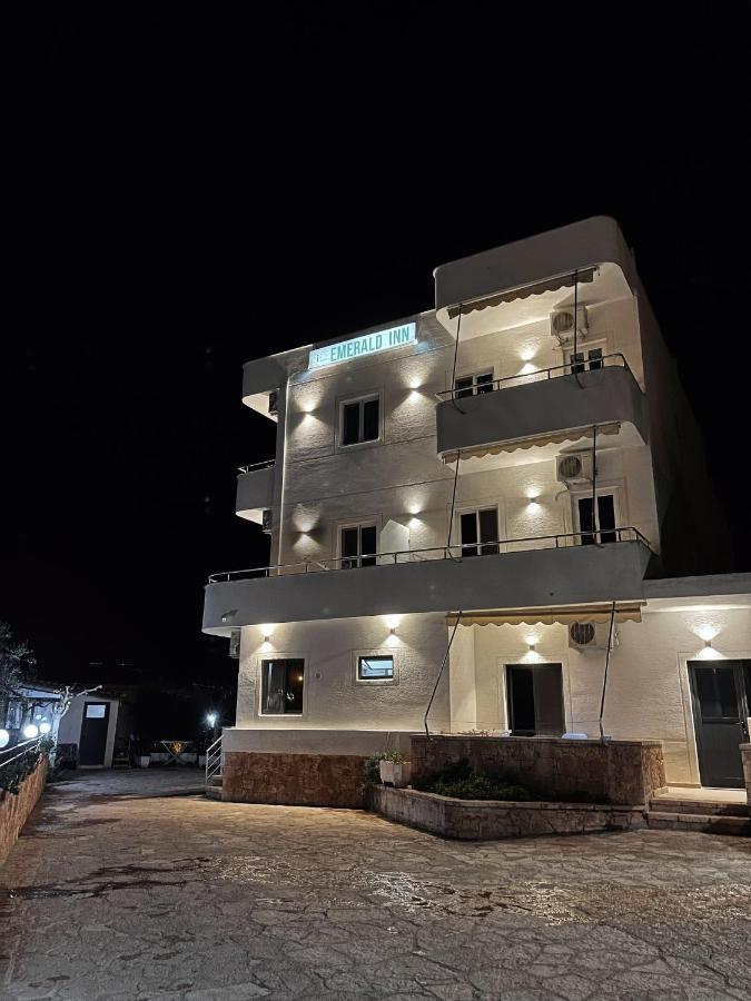 Emerald Inn Ksamil Exterior photo