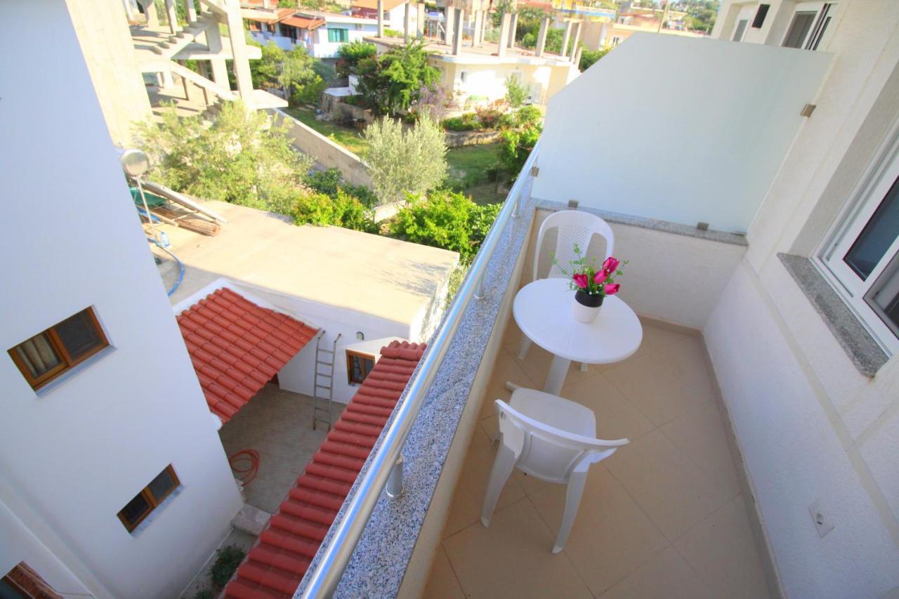 Emerald Inn Ksamil Exterior photo