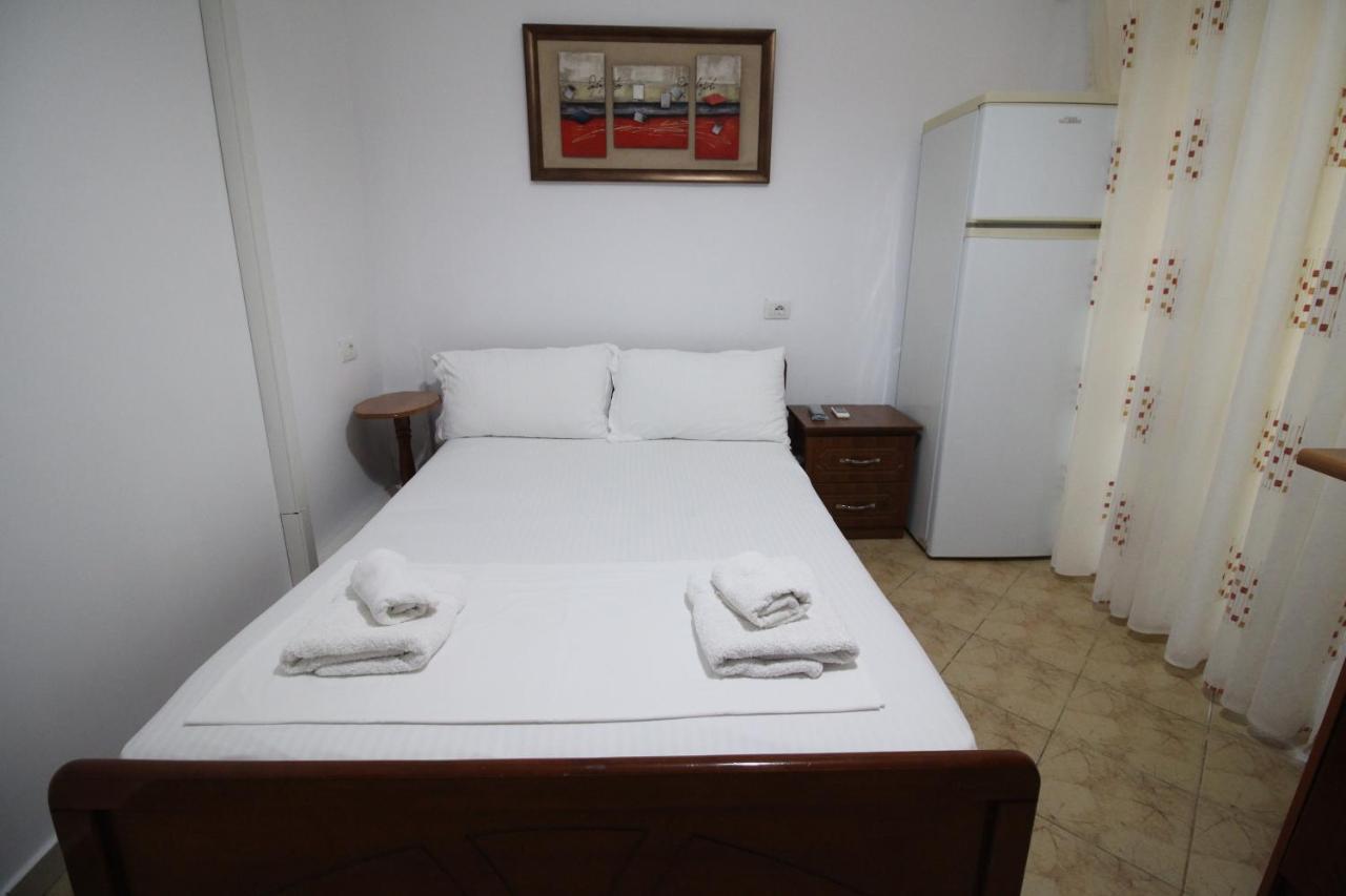 Emerald Inn Ksamil Exterior photo